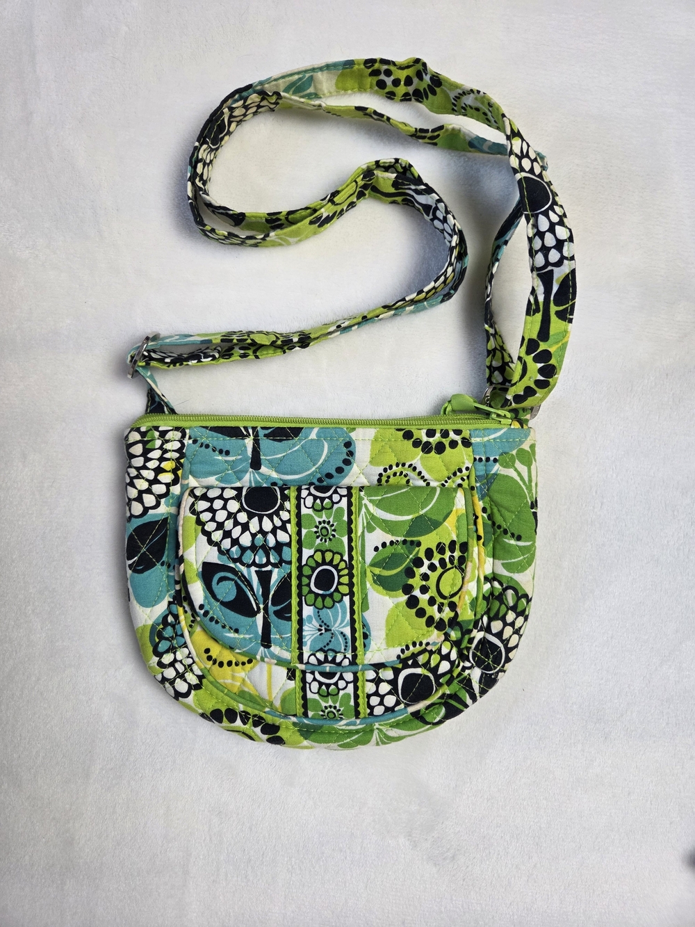 Vera Bradley Petite Crossbody In Lime's Up Retired Pattern